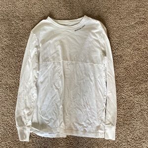 Adult Medium American eagle long sleeve